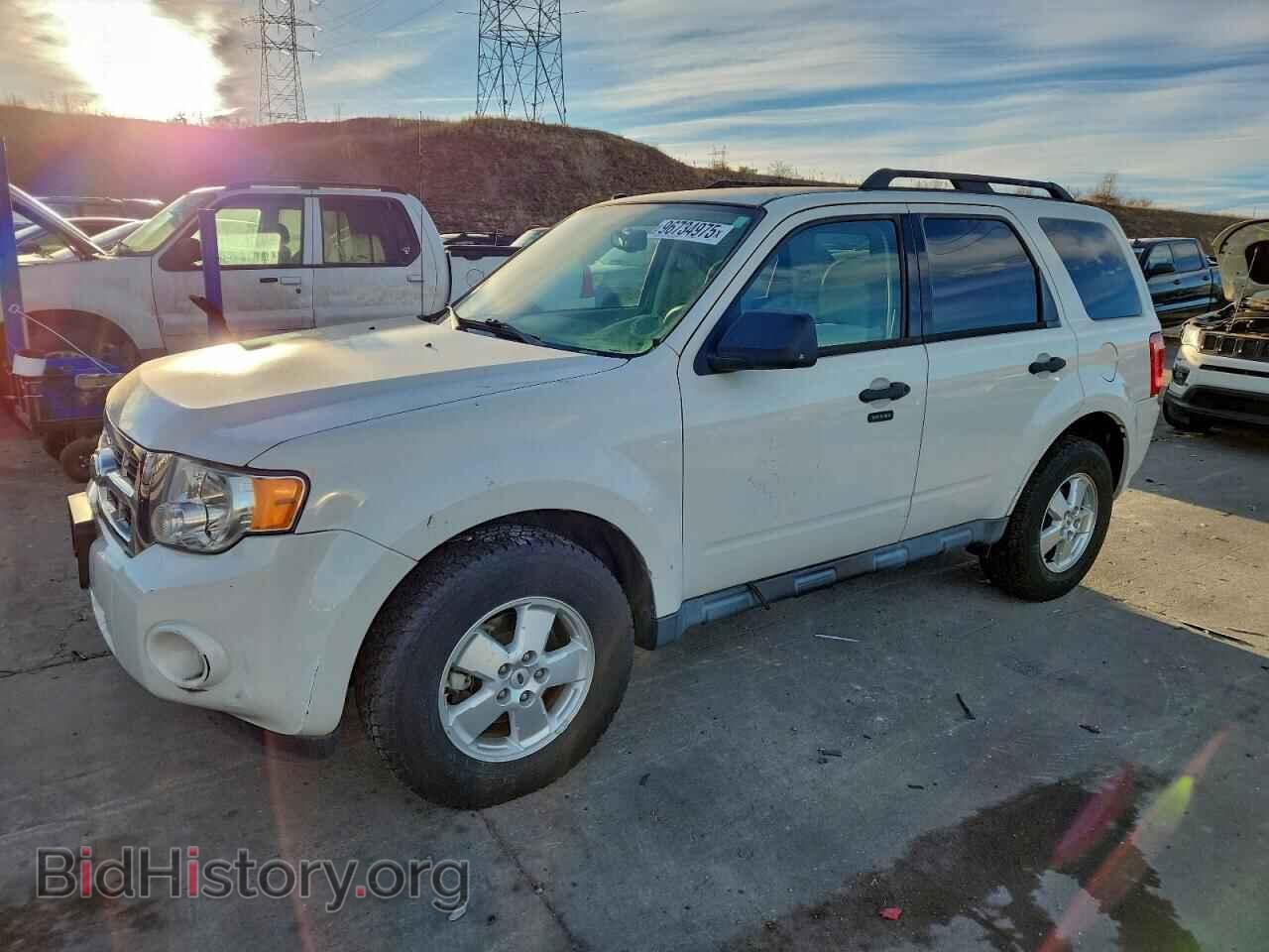 Photo 1FMCU0D77CKC18272 - FORD ESCAPE 2012