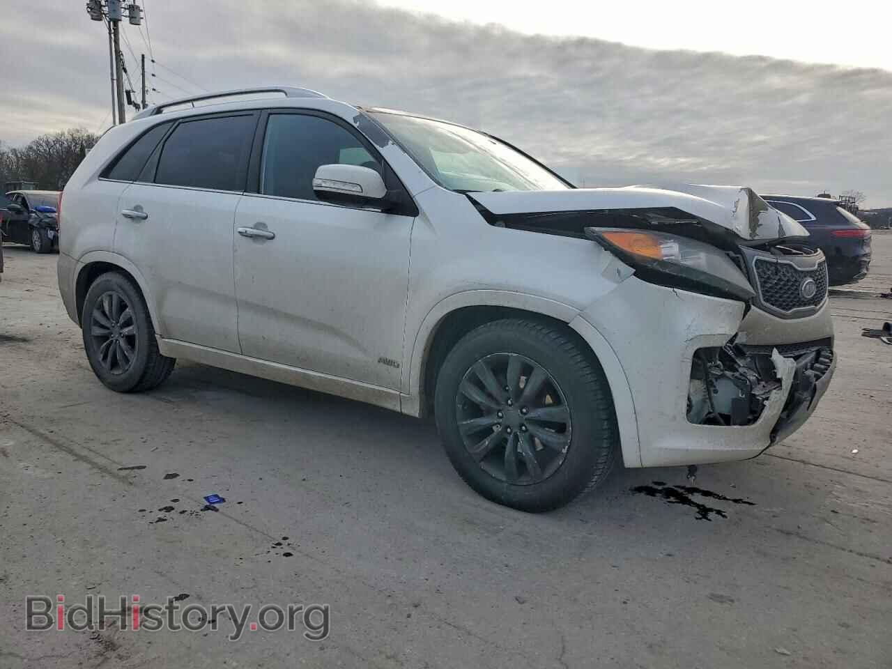 2012 KIA SORENTO - VIN: 5XYKWDA2XCG303946 - Фото 4
