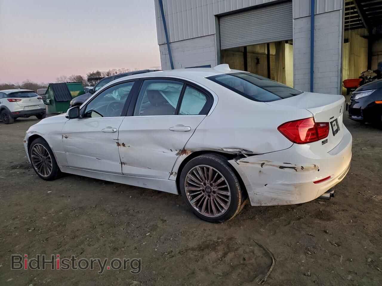 2015 BMW 3 SERIES - VIN: WBA3B5C53FP652992 - Фото 2