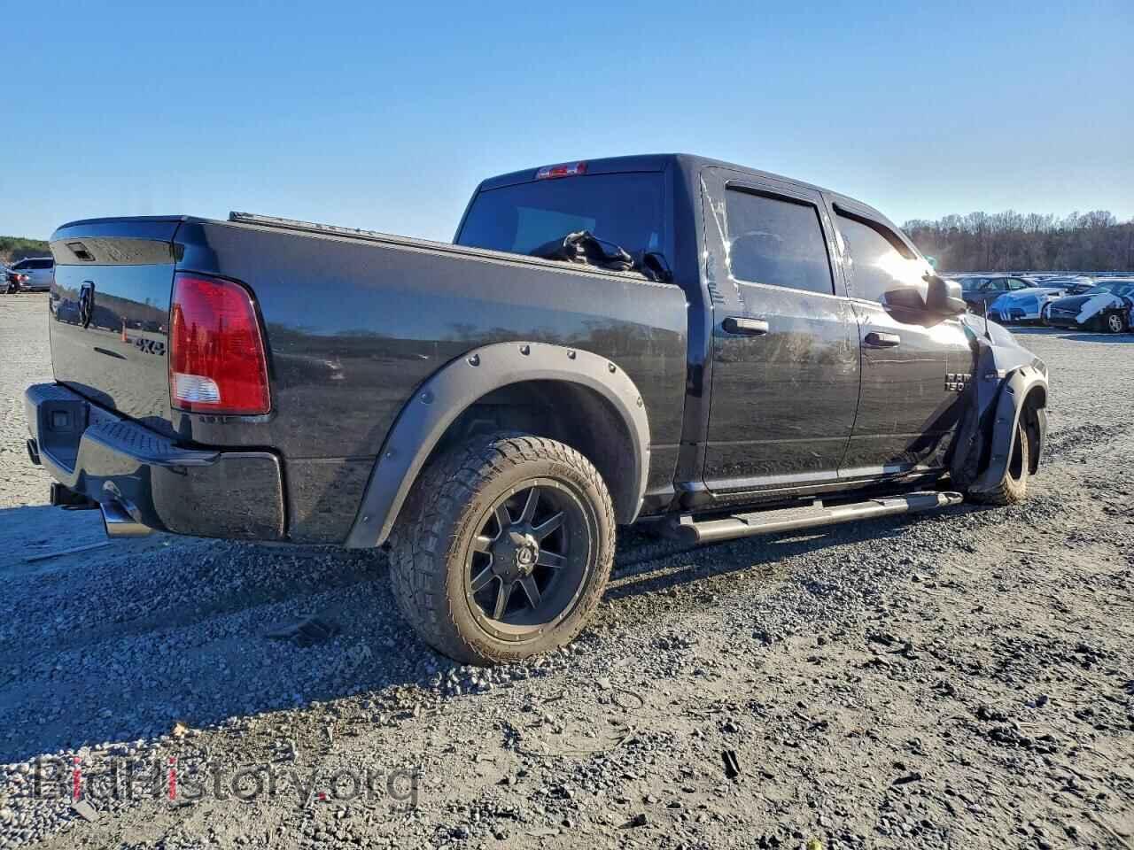 2017 RAM 1500 - VIN: 3C6RR7KT5HG560236 - Фото 3