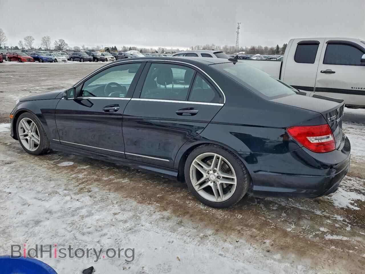 2012 MERCEDES-BENZ C-CLASS - VIN: WDDGF8BB6CA604232 - Фото 2
