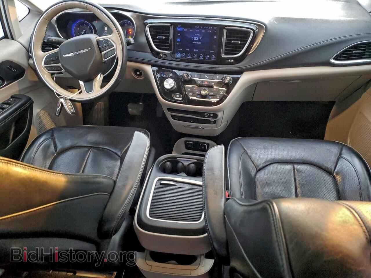 2017 CHRYSLER PACIFICA - VIN: 2C4RC1GGXHR803889 - Фото 8