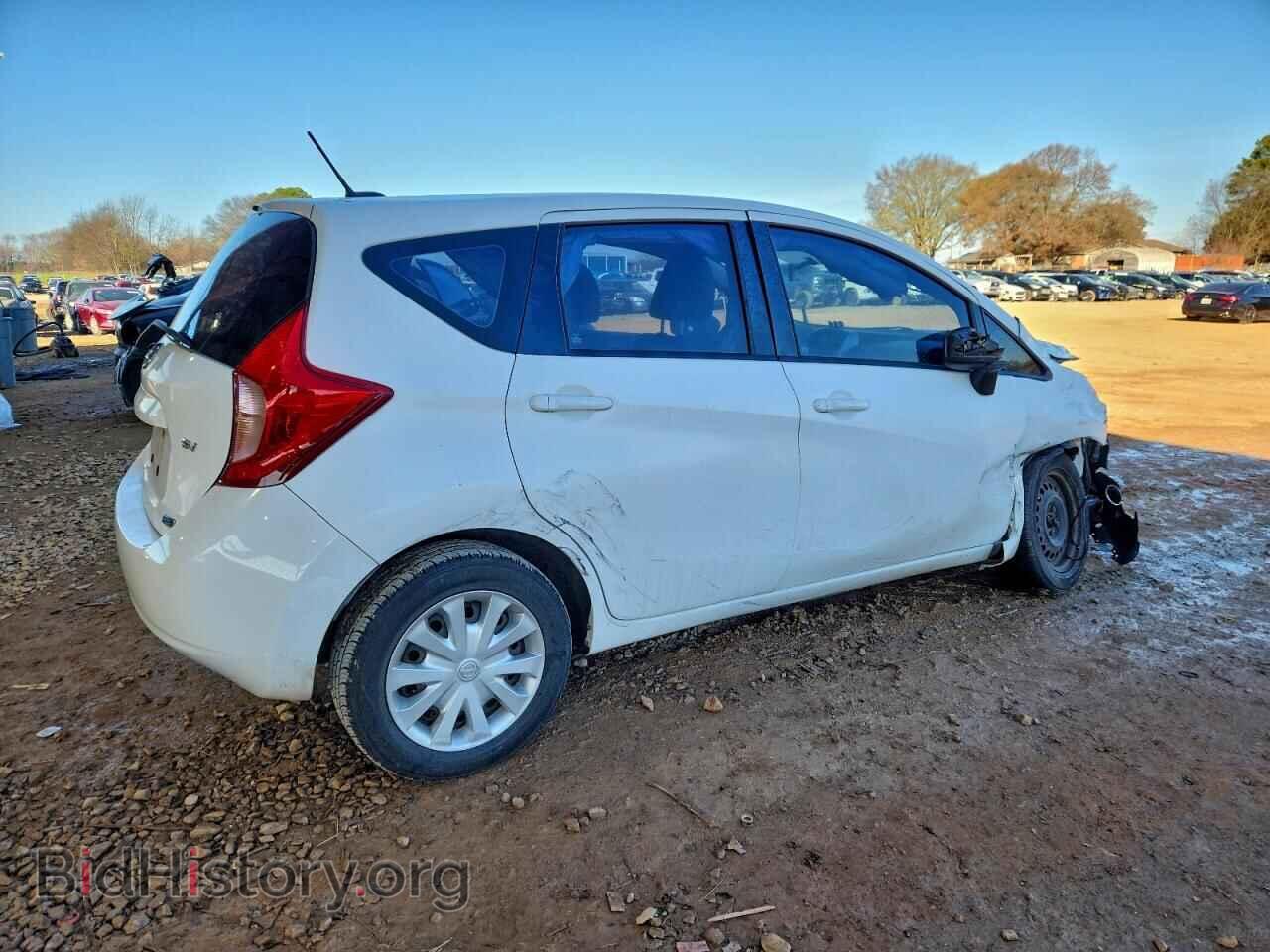 2016 NISSAN VERSA - VIN: 3N1CE2CP0GL357228 - Фото 3