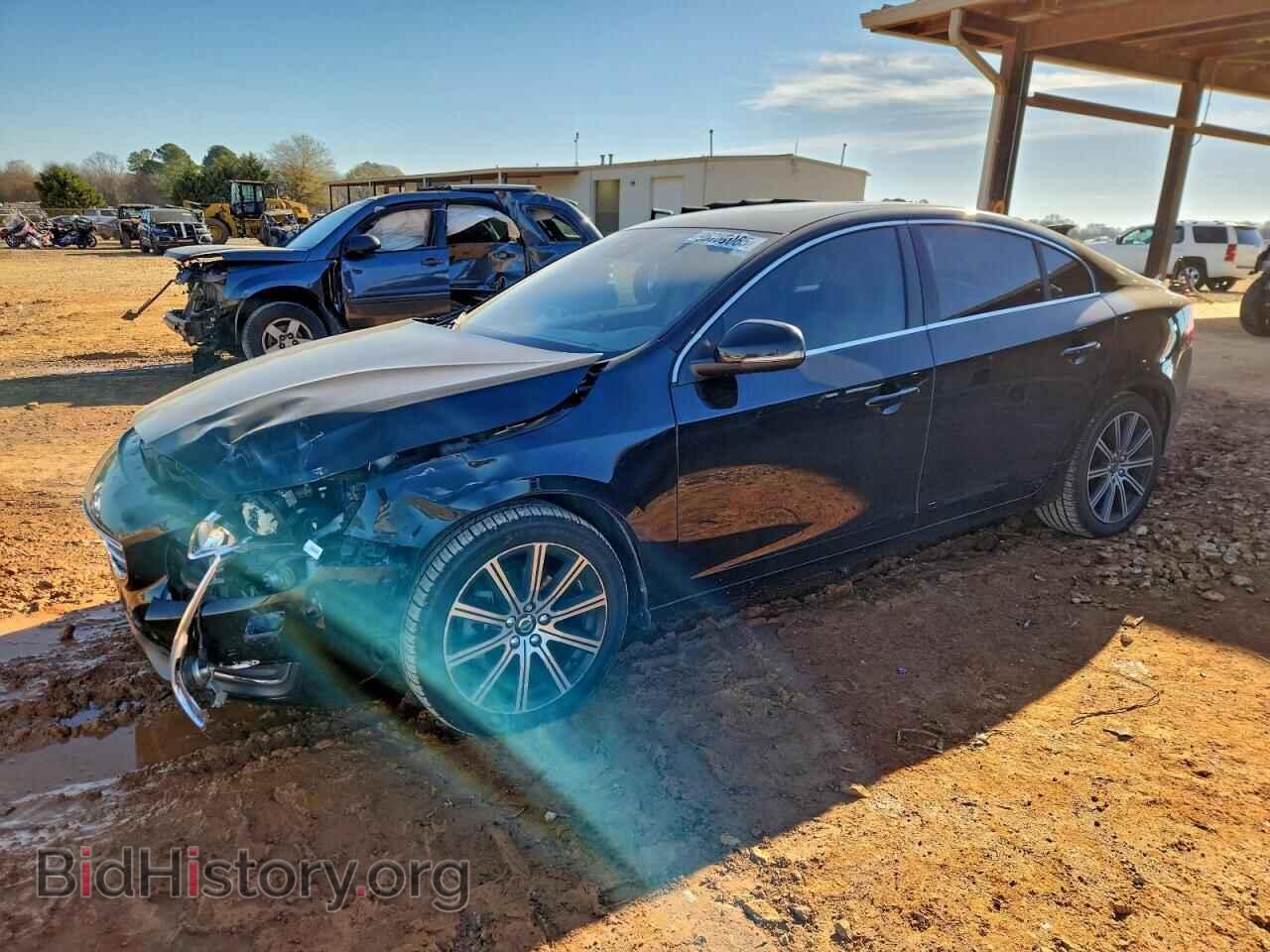 Photo LYV402HMXHB143489 - VOLVO S60 2017