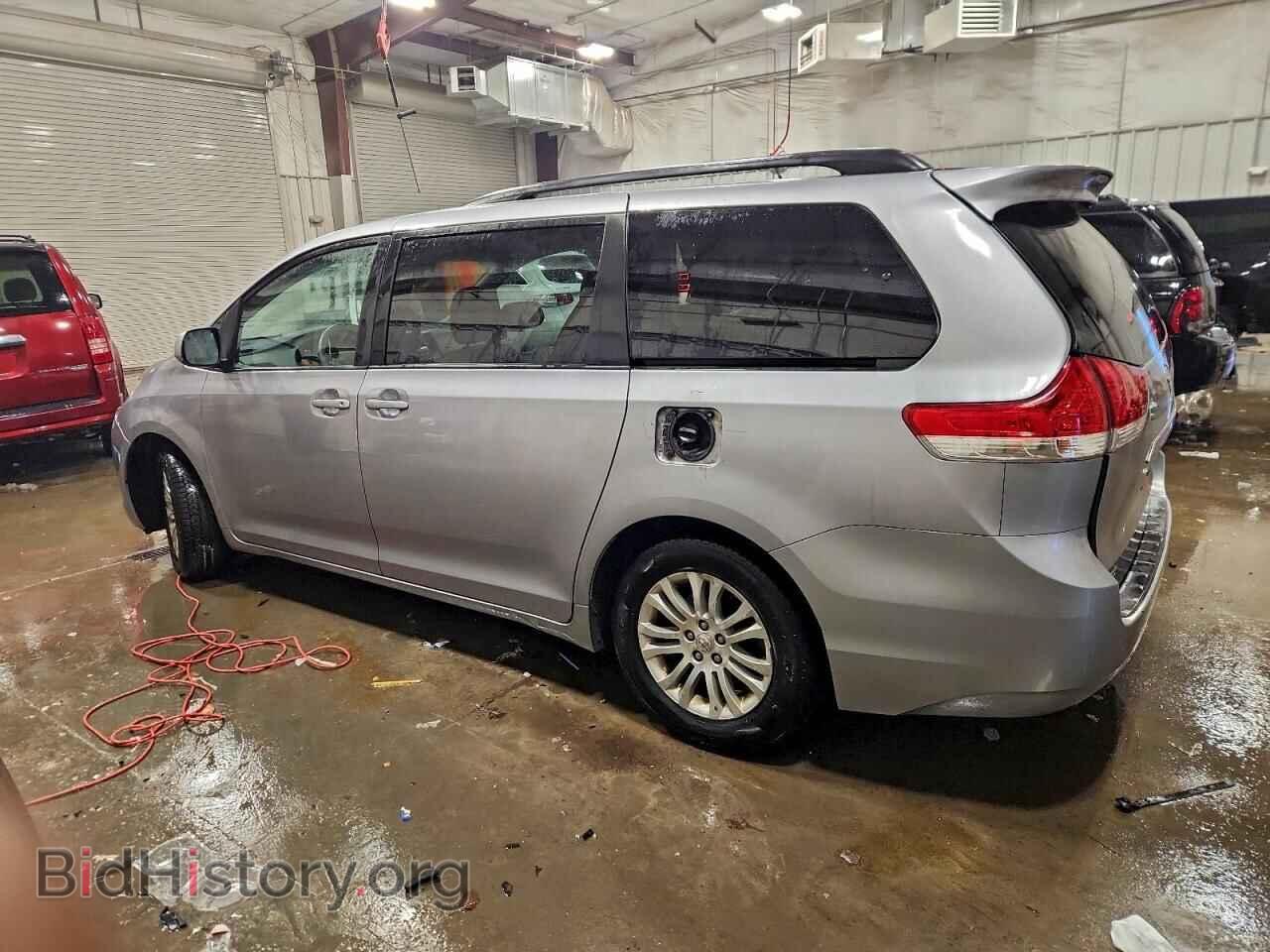 2011 TOYOTA All Models - VIN: 5TDYK3DC9BS009508 - Фото 2