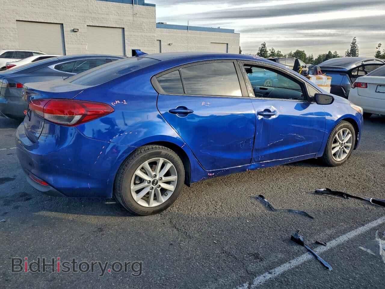 2017 KIA FORTE - VIN: 3KPFL4A76HE072120 - Фото 3