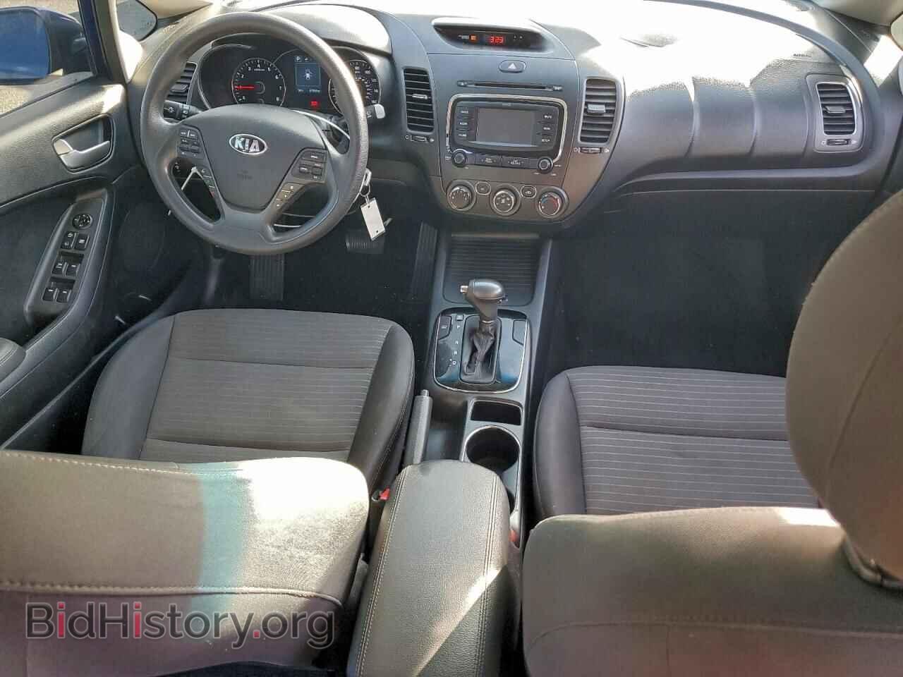 2017 KIA FORTE - VIN: 3KPFL4A76HE072120 - Фото 8