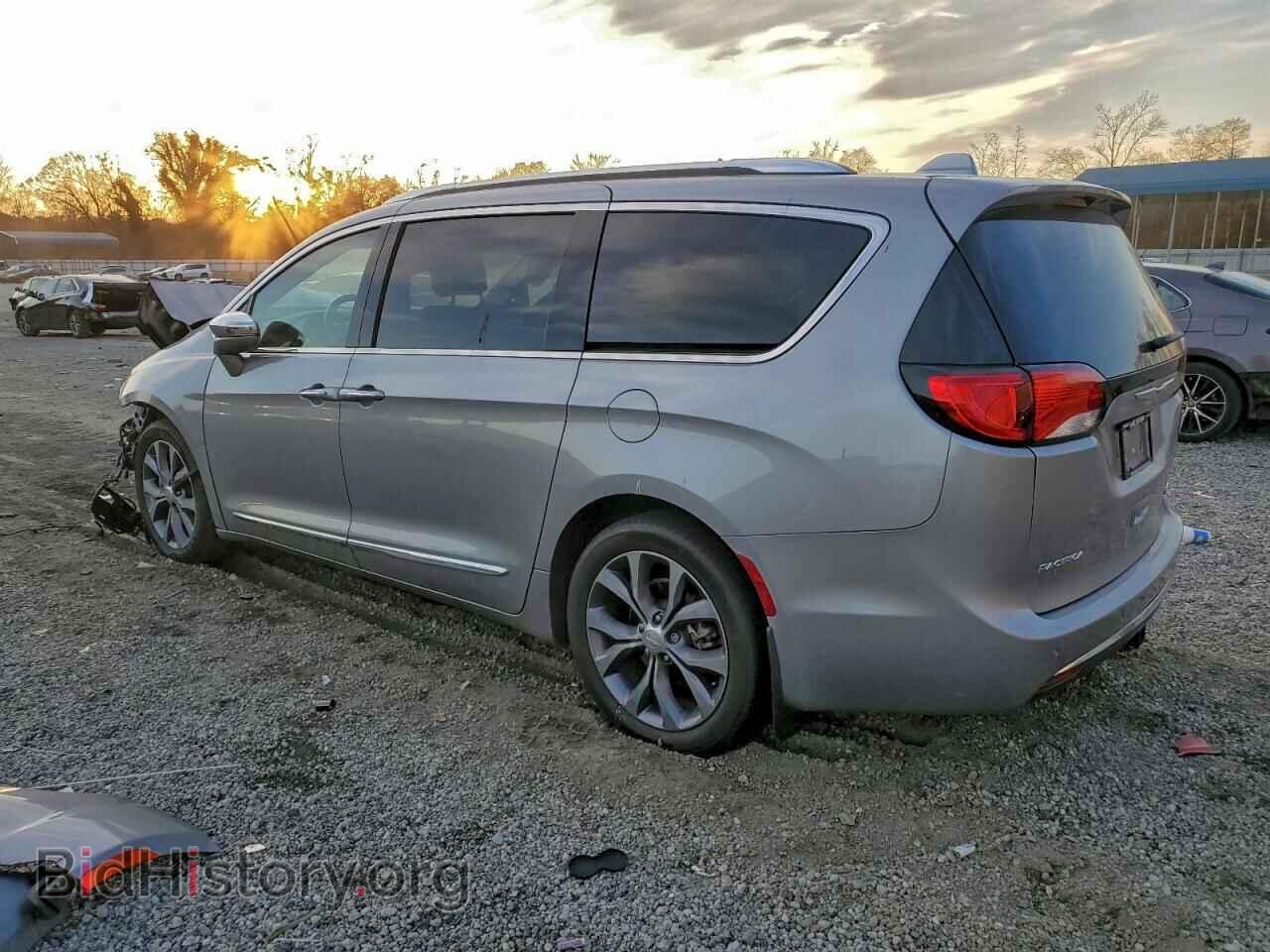 2017 CHRYSLER PACIFICA - VIN: 2C4RC1GG6HR660360 - Фото 2