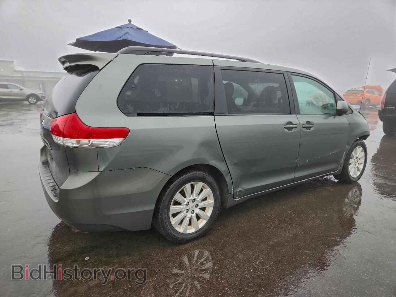 2014 TOYOTA All Models - VIN: 5TDDK3DC2ES083033 - Фото 3