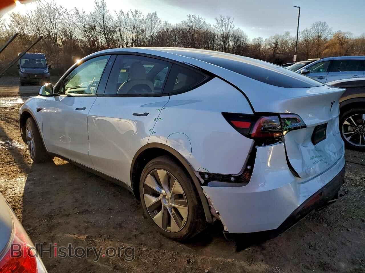 2023 TESLA MODEL Y - VIN: 7SAYGDEE5PF634977 - Фото 2