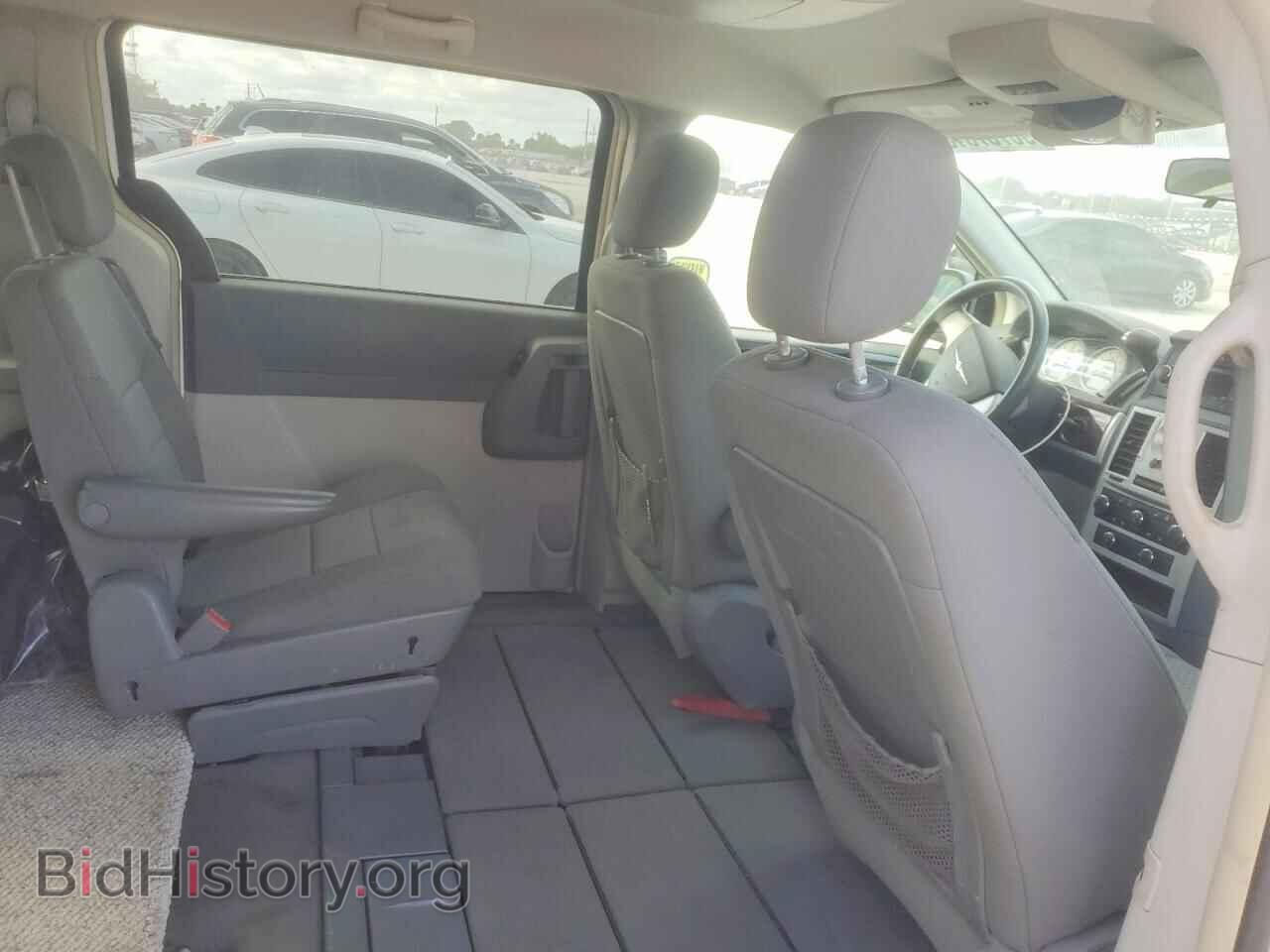 2010 CHRYSLER MINIVAN - VIN: 2A4RR5D19AR166466 - Фото 11