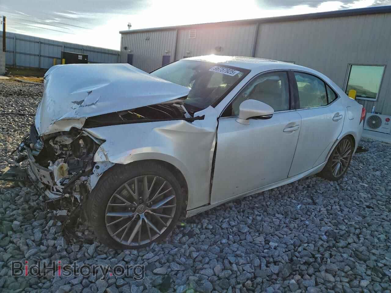 Photo JTHCM1D25G5004513 - LEXUS IS 2016