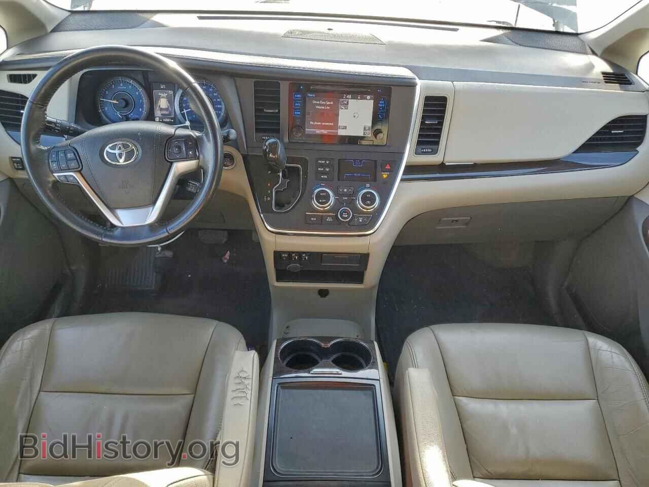 2017 TOYOTA All Models - VIN: 5TDYZ3DCXHS888022 - Фото 8