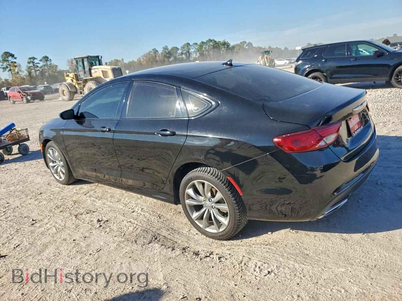 2016 CHRYSLER 200 - VIN: 1C3CCCBGXGN121300 - Фото 2
