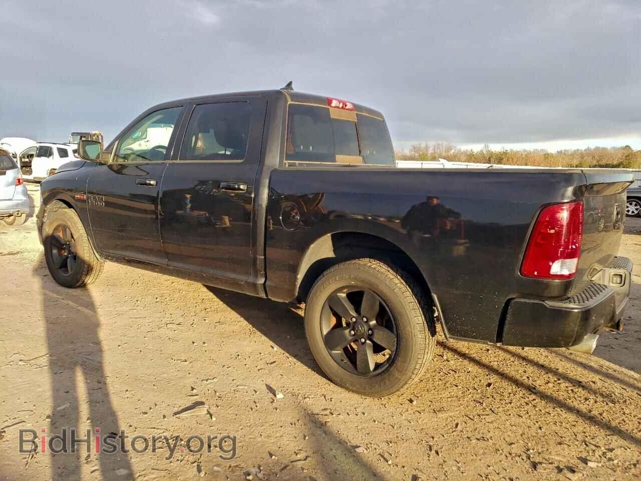 2018 RAM 1500 - VIN: 1C6RR7LM8JS355516 - Photo 2