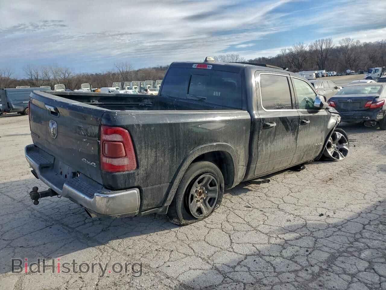 2019 RAM 1500 - VIN: 1C6SRFJT2KN502385 - Фото 3
