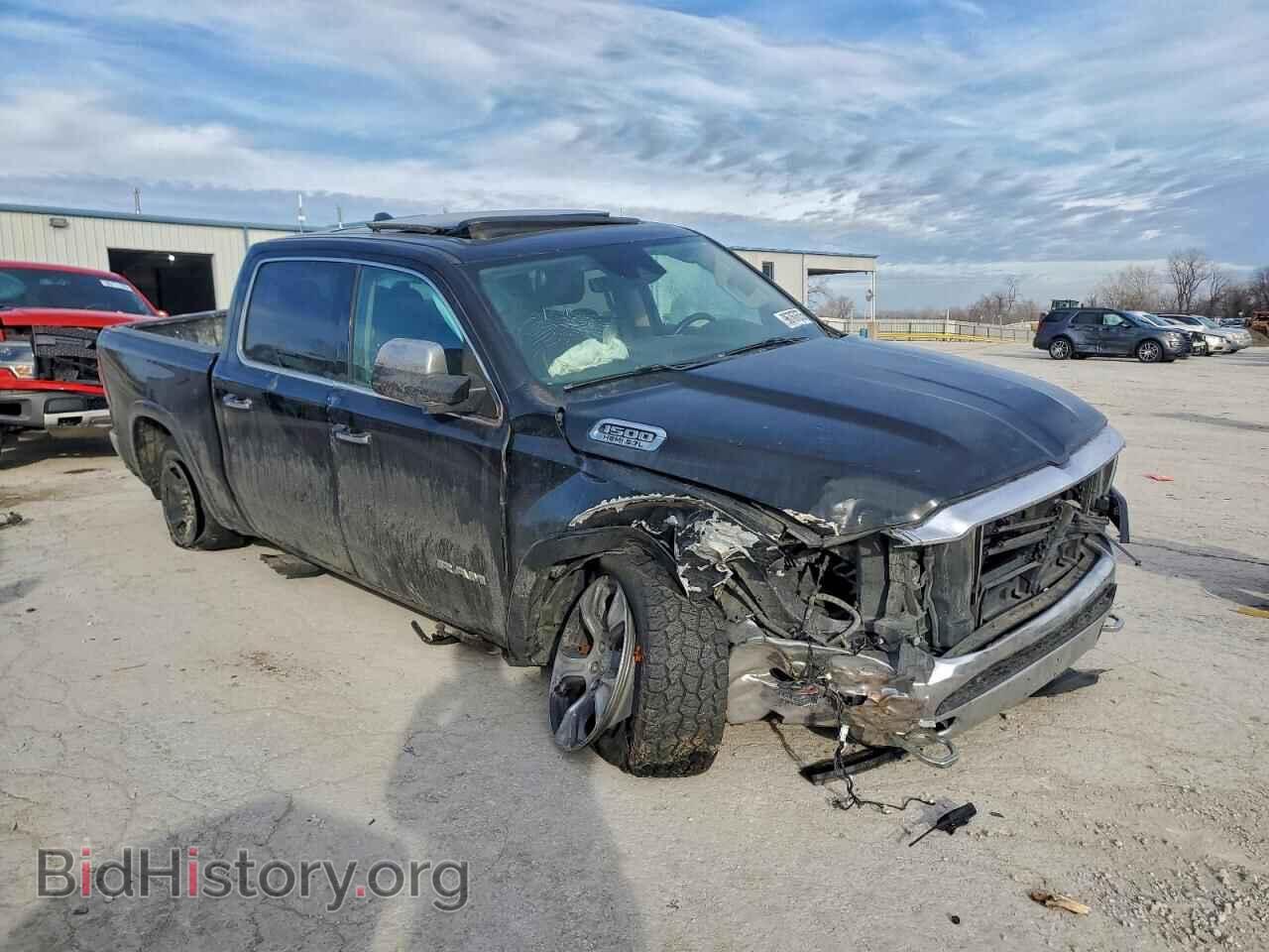 2019 RAM 1500 - VIN: 1C6SRFJT2KN502385 - Фото 4