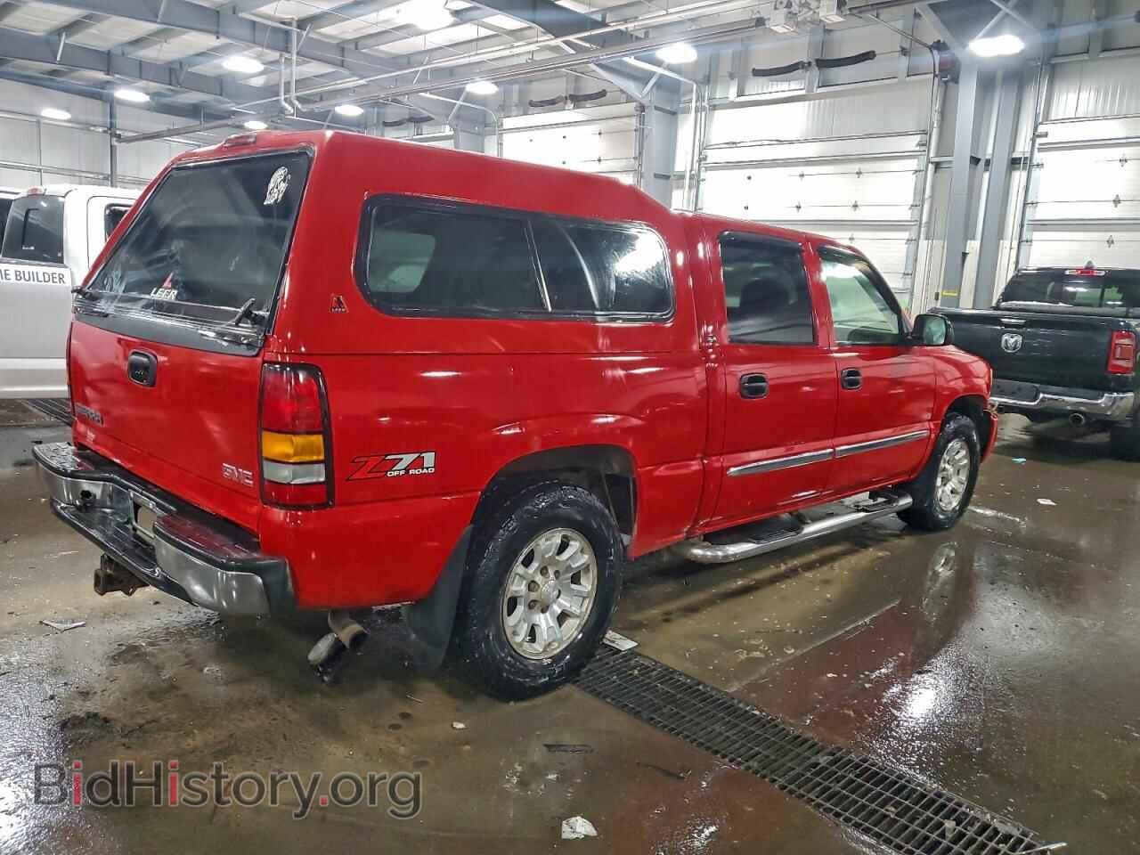 2005 GMC SIERRA - VIN: 2GTEK13T751314168 - Фото 3