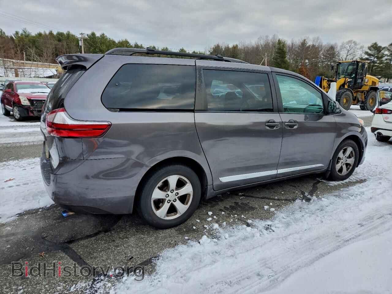 2017 TOYOTA All Models - VIN: 5TDKZ3DCXHS900207 - Фото 3