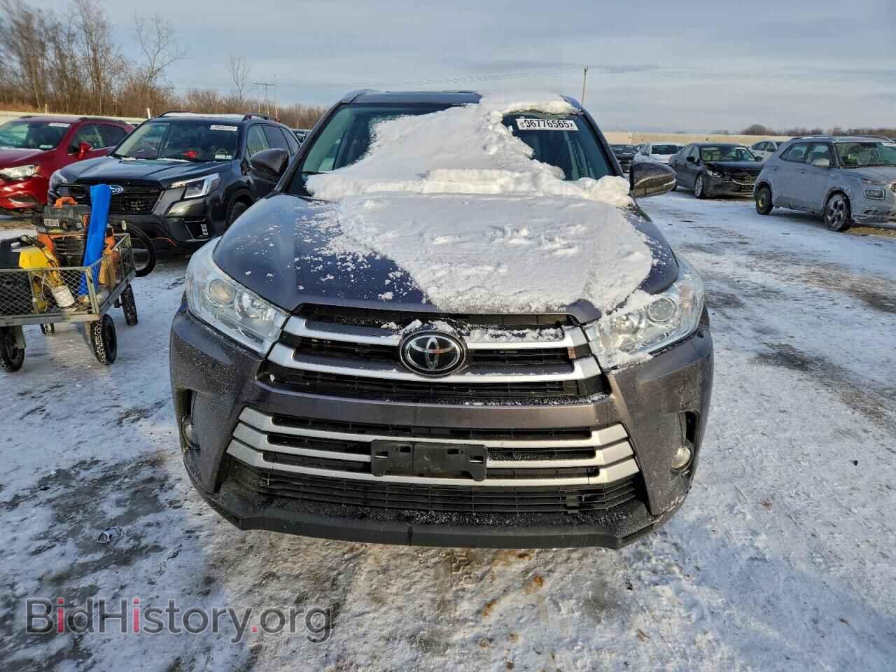 2018 TOYOTA HIGHLANDER - VIN: 5TDJZRFH3JS886910 - Фото 5