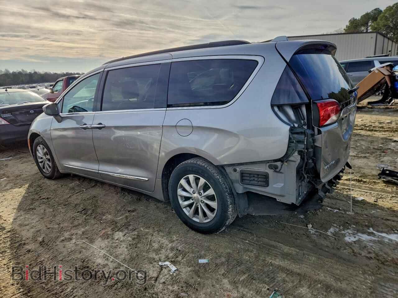 2017 CHRYSLER PACIFICA - VIN: 2C4RC1BG9HR524862 - Фото 2