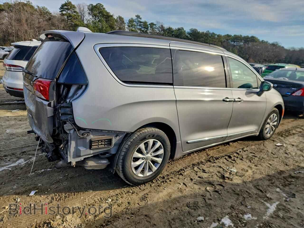2017 CHRYSLER PACIFICA - VIN: 2C4RC1BG9HR524862 - Фото 3