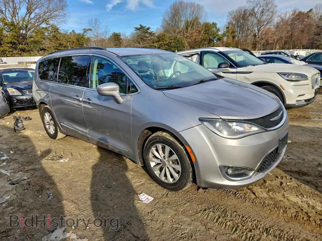 2017 CHRYSLER PACIFICA - VIN: 2C4RC1BG9HR524862 - Фото 4