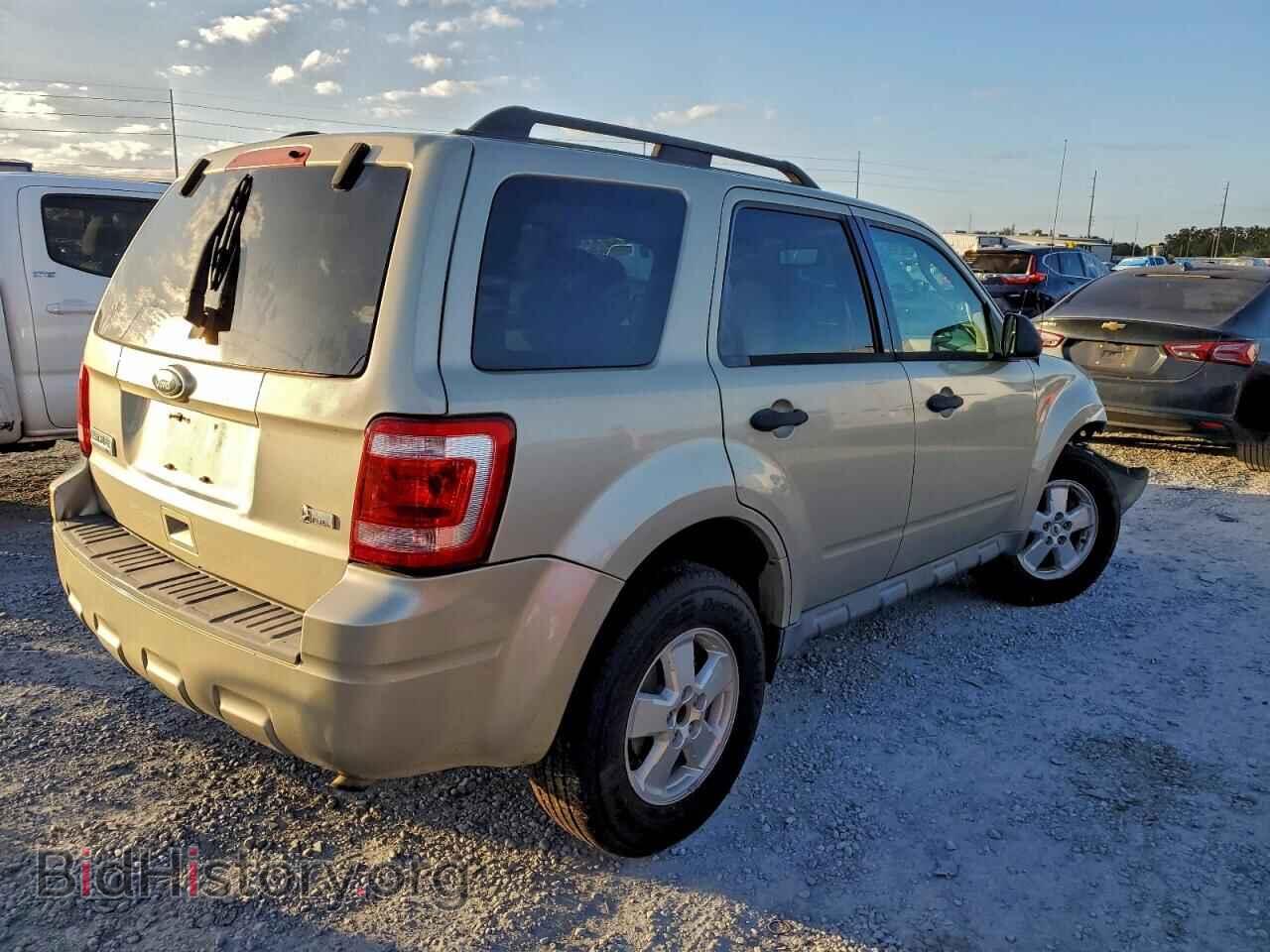 2010 FORD ESCAPE - VIN: 1FMCU9DG4AKD13258 - Фото 3