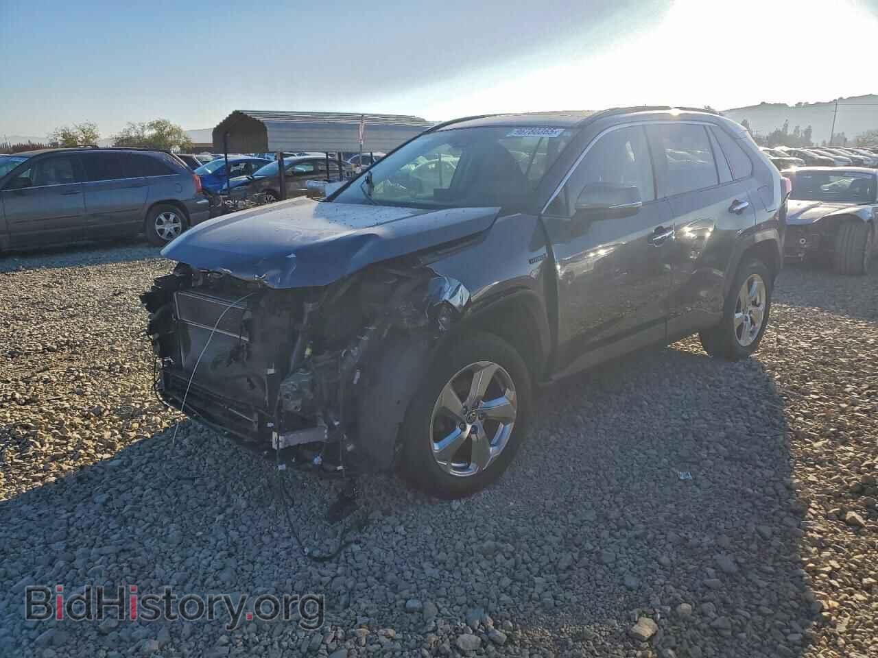 Фотография JTMDWRFV2KD523085 - TOYOTA RAV4 2019