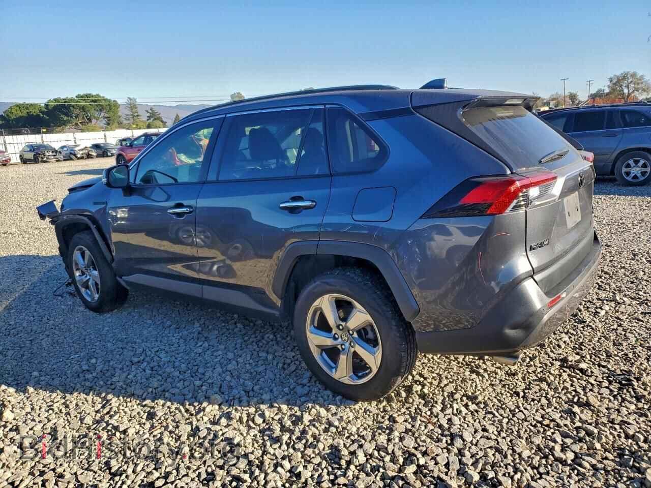 2019 TOYOTA RAV4 - VIN: JTMDWRFV2KD523085 - Фото 2
