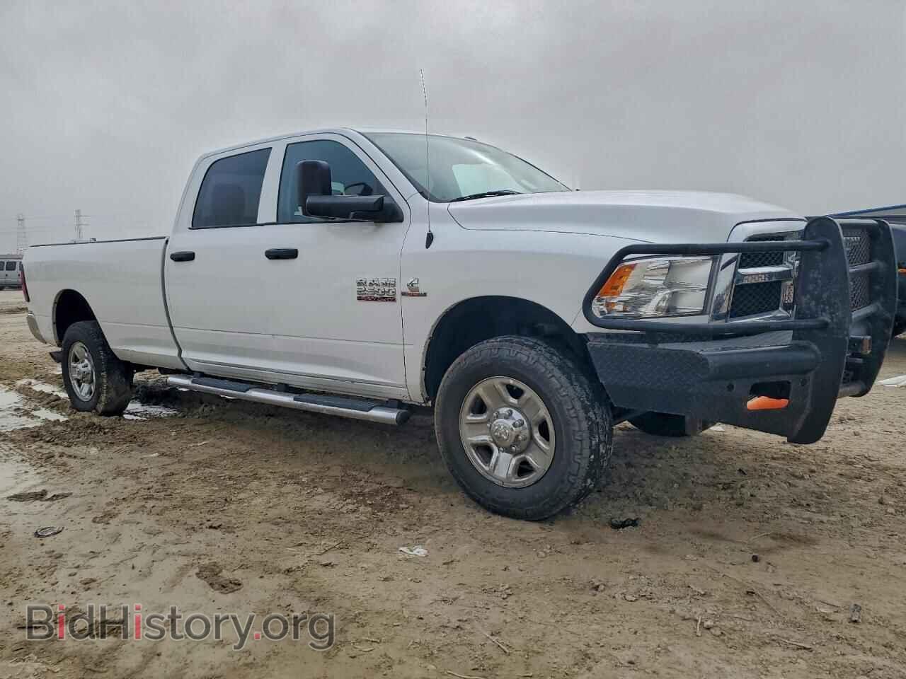 2017 RAM All Models - VIN: 3C6UR5HL3HG758237 - Photo 4