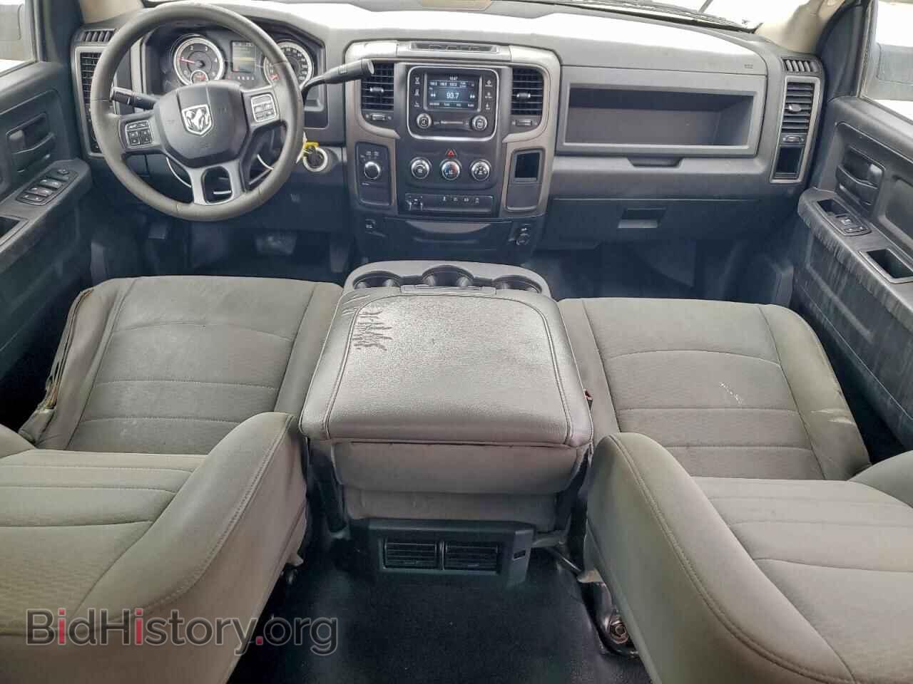 2017 RAM All Models - VIN: 3C6UR5HL3HG758237 - Photo 8