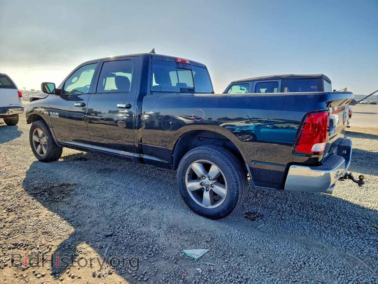 2016 RAM 1500 - VIN: 1C6RR7TT5GS364285 - Фото 2