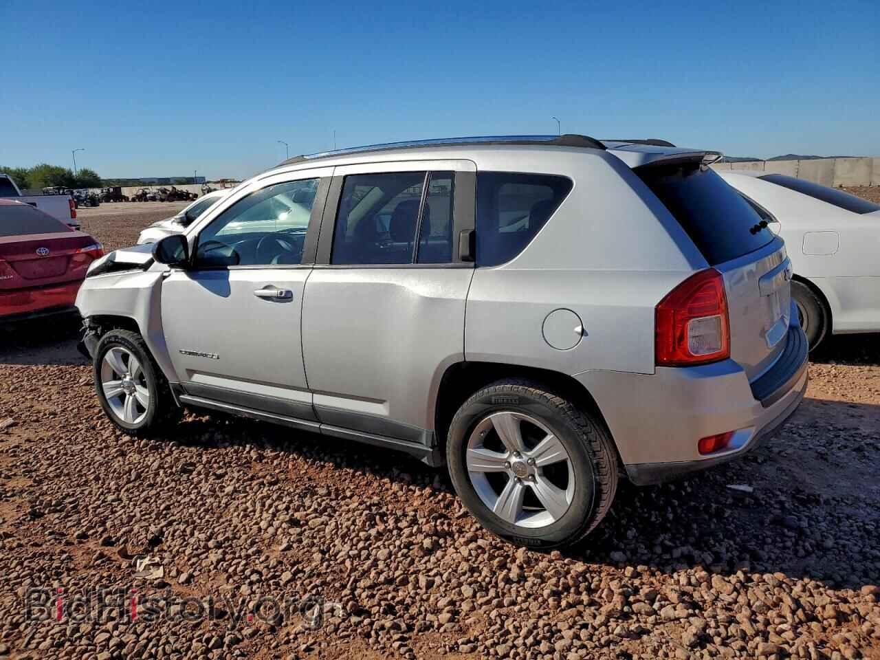 2011 JEEP COMPASS - VIN: 1J4NT1FB3BD228124 - Фото 2