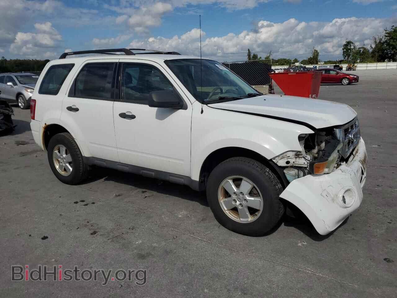 2010 FORD ESCAPE - VIN: 1FMCU0C74AKD27965 - Фото 4