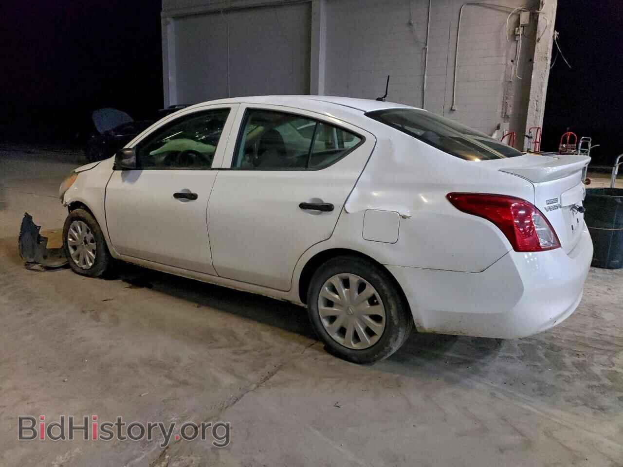 2014 NISSAN VERSA - VIN: 3N1CN7AP1EL826565 - Фото 2