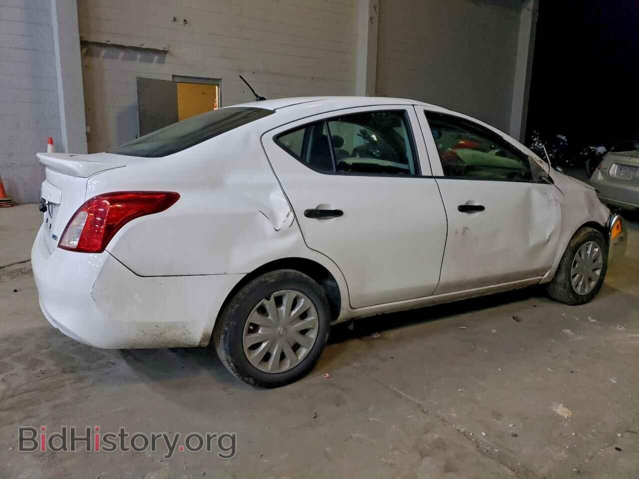 2014 NISSAN VERSA - VIN: 3N1CN7AP1EL826565 - Фото 3