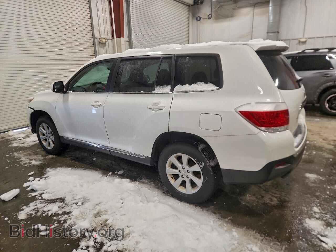 2013 TOYOTA HIGHLANDER - VIN: 5TDBK3EH3DS218763 - Фото 2