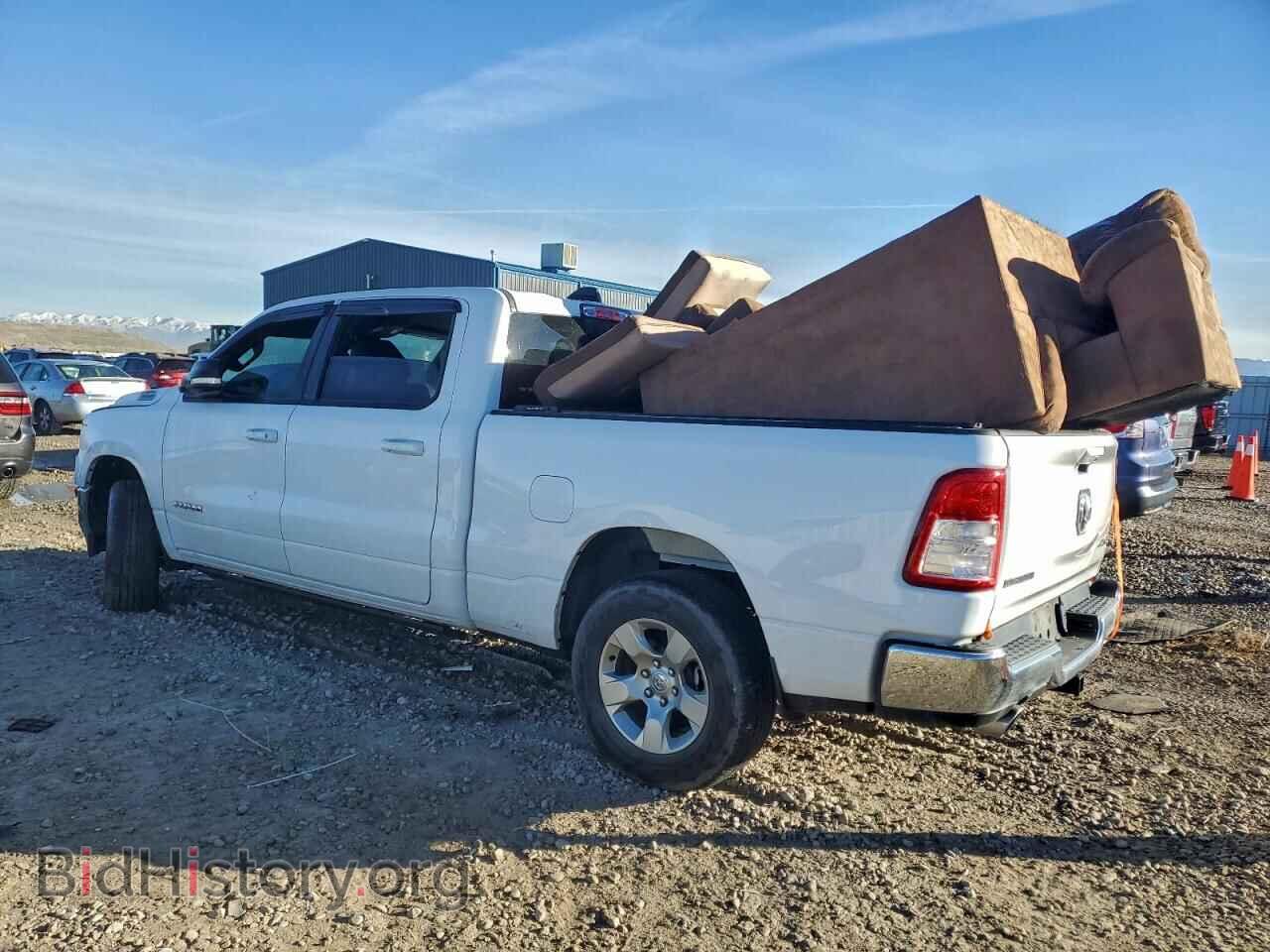 2021 RAM 1500 - VIN: 1C6SRFMT1MN645052 - Фото 2