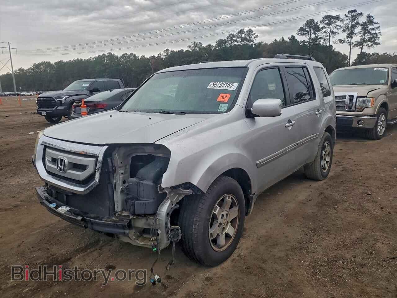 Photo 5FNYF3H94BB051348 - HONDA PILOT 2011