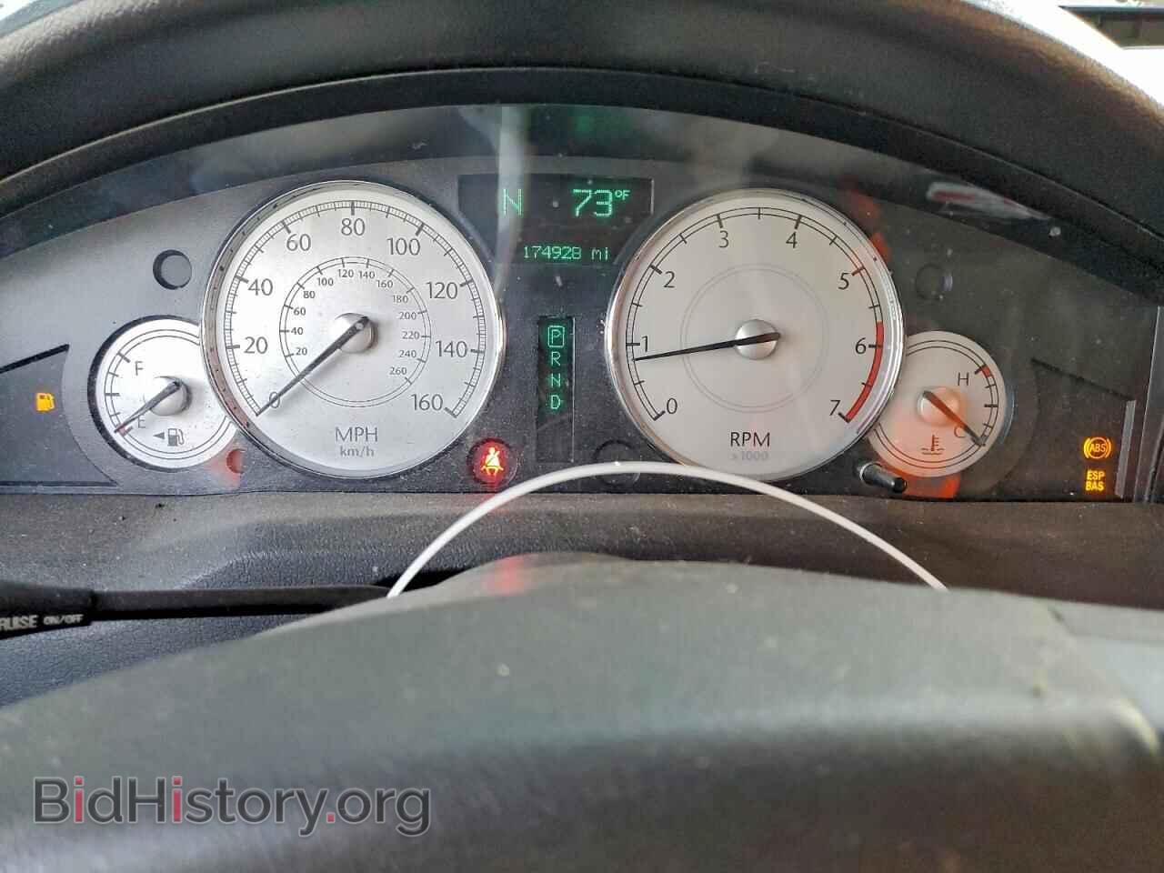 2005 CHRYSLER 300 - VIN: 2C3JA63H35H501705 - Фото 9