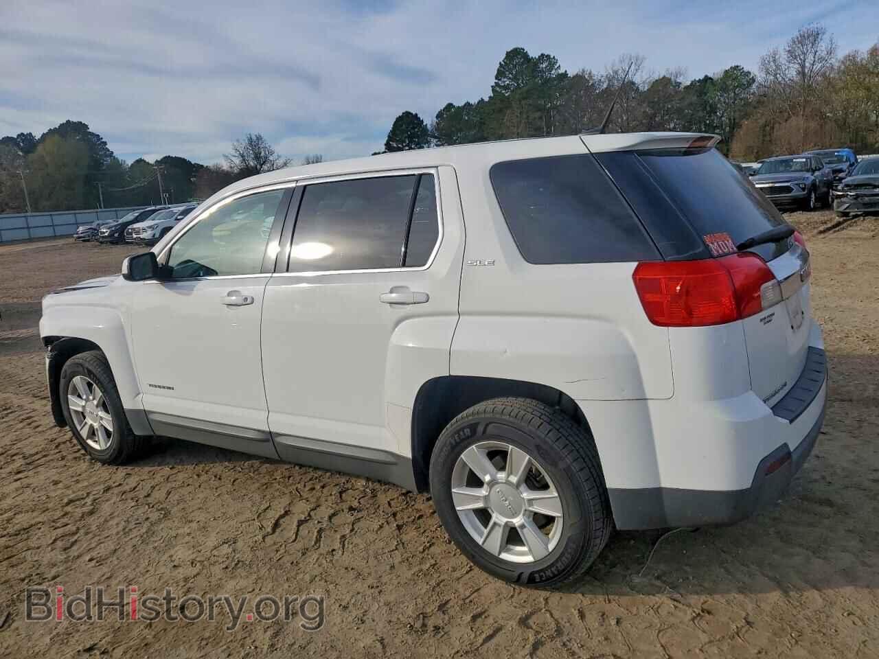 2011 GMC TERRAIN - VIN: 2CTALMEC4B6448455 - Photo 2