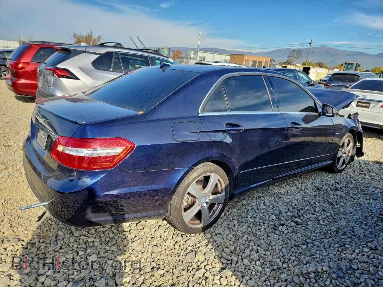 2012 MERCEDES-BENZ E-CLASS - VIN: WDDHF5KB1CA655463 - Фото 3