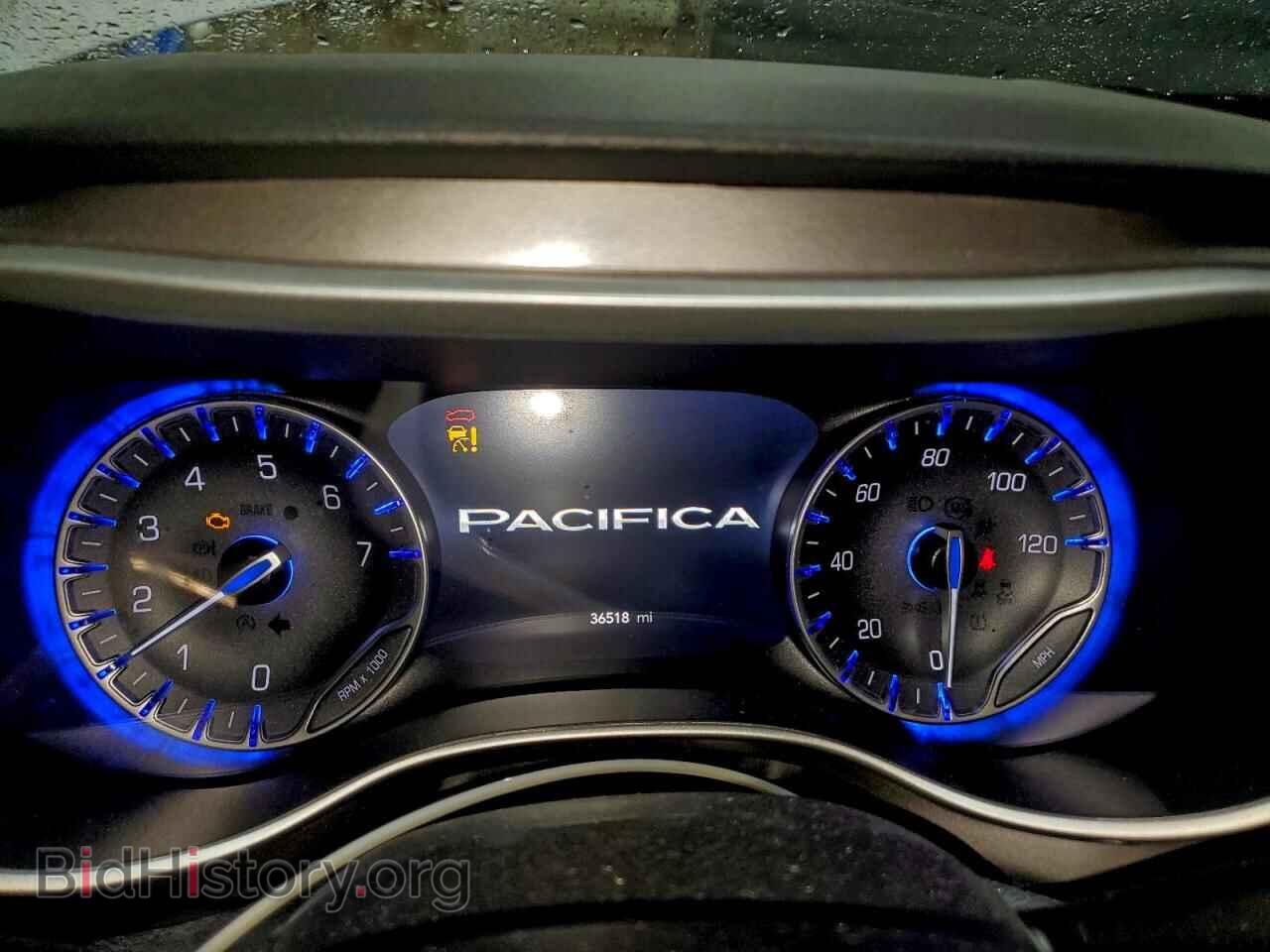 2024 CHRYSLER PACIFICA - VIN: 2C4RC1BGXRR182243 - Фото 9
