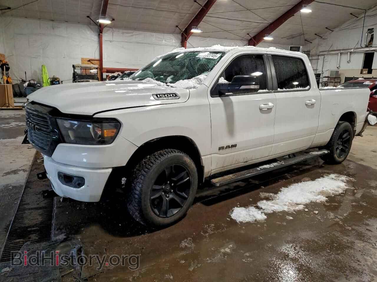 Photo 1C6SRFMT9MN697030 - RAM 1500 2021