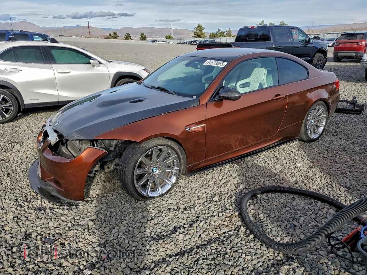 Фотография WBSKG9C55BE645743 - BMW M3 2011