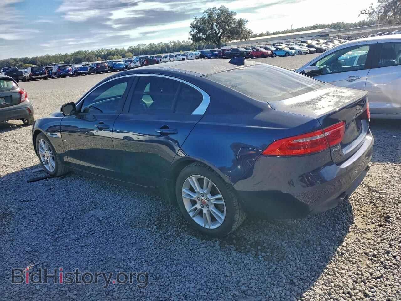 2017 JAGUAR XE - VIN: SAJAD4BGXHA956765 - Фото 2