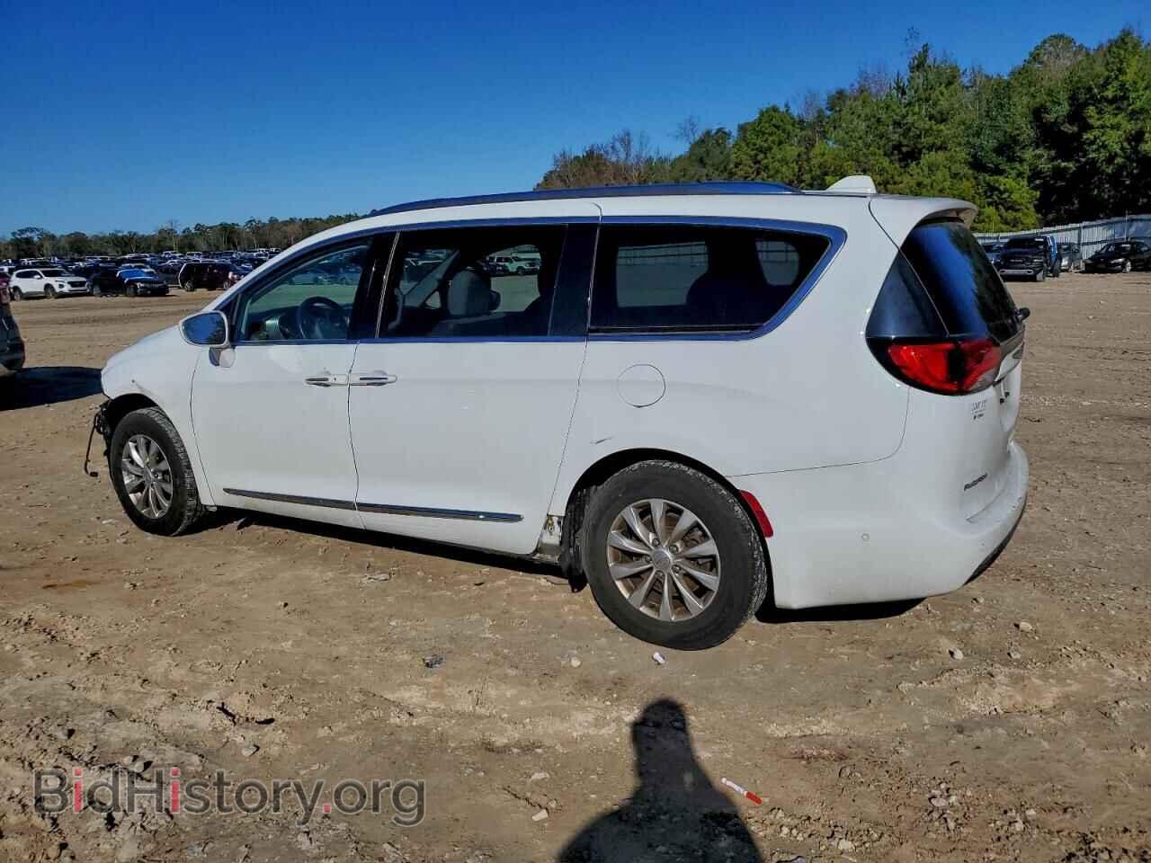 2018 CHRYSLER PACIFICA - VIN: 2C4RC1BG0JR132116 - Фото 2