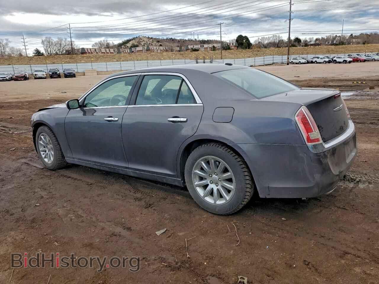 2014 CHRYSLER 300 - VIN: 2C3CCAET2EH109208 - Фото 2