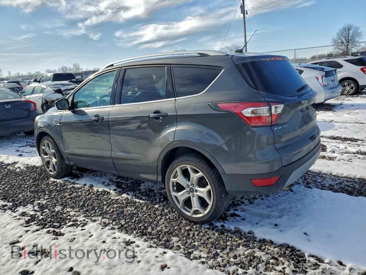 2017 FORD ESCAPE - VIN: 1FMCU9J91HUB28251 - Фото 2